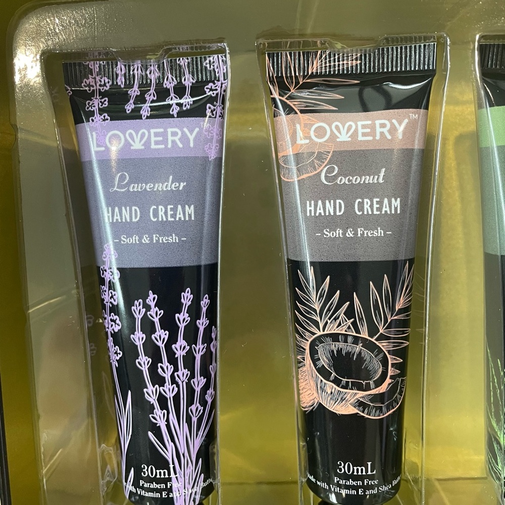 Lovery Hand Cream Set - Picture 6 of 7